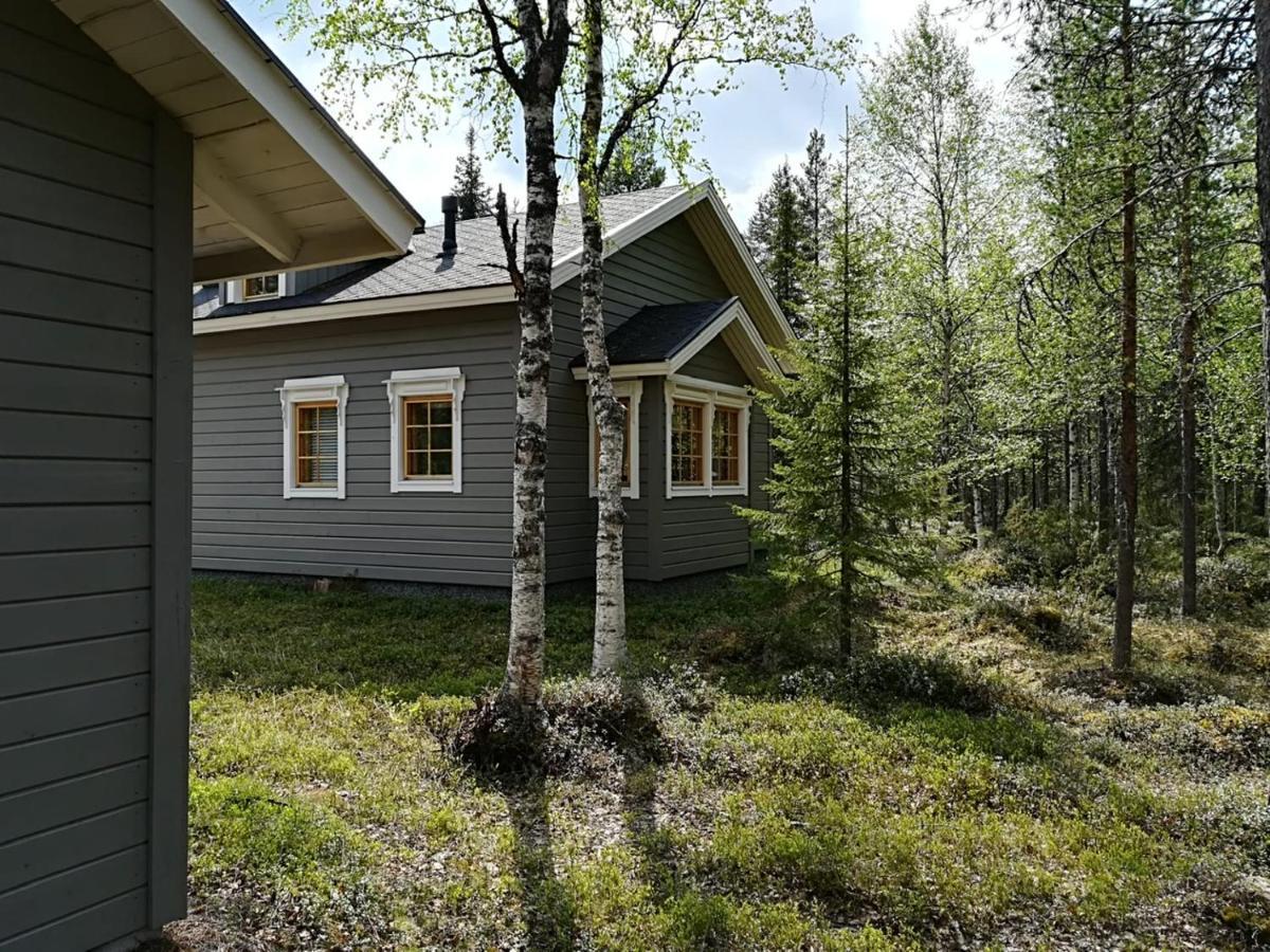 Raekkipirtti Villa ลูออสโต ภายนอก รูปภาพ